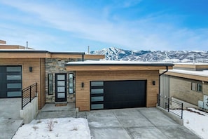 Exterior - NEW! Breathtaking Views from Every Room/Fireplace (Hideout)