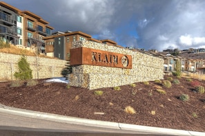 Exterior - NEW! Breathtaking Views from Every Room/Fireplace (Hideout)