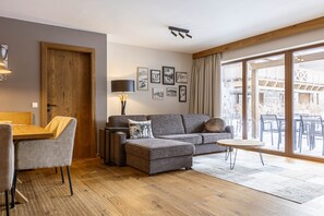 Apartment | Living area - Premium Apartment With Garden (Ehrwald)