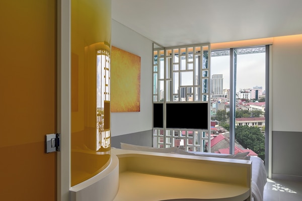 Chambre, 1 grand lit, vue ville