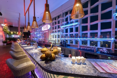 Wink Hai Phong Centre, Unscripted by Hyatt - 24 Hours stay