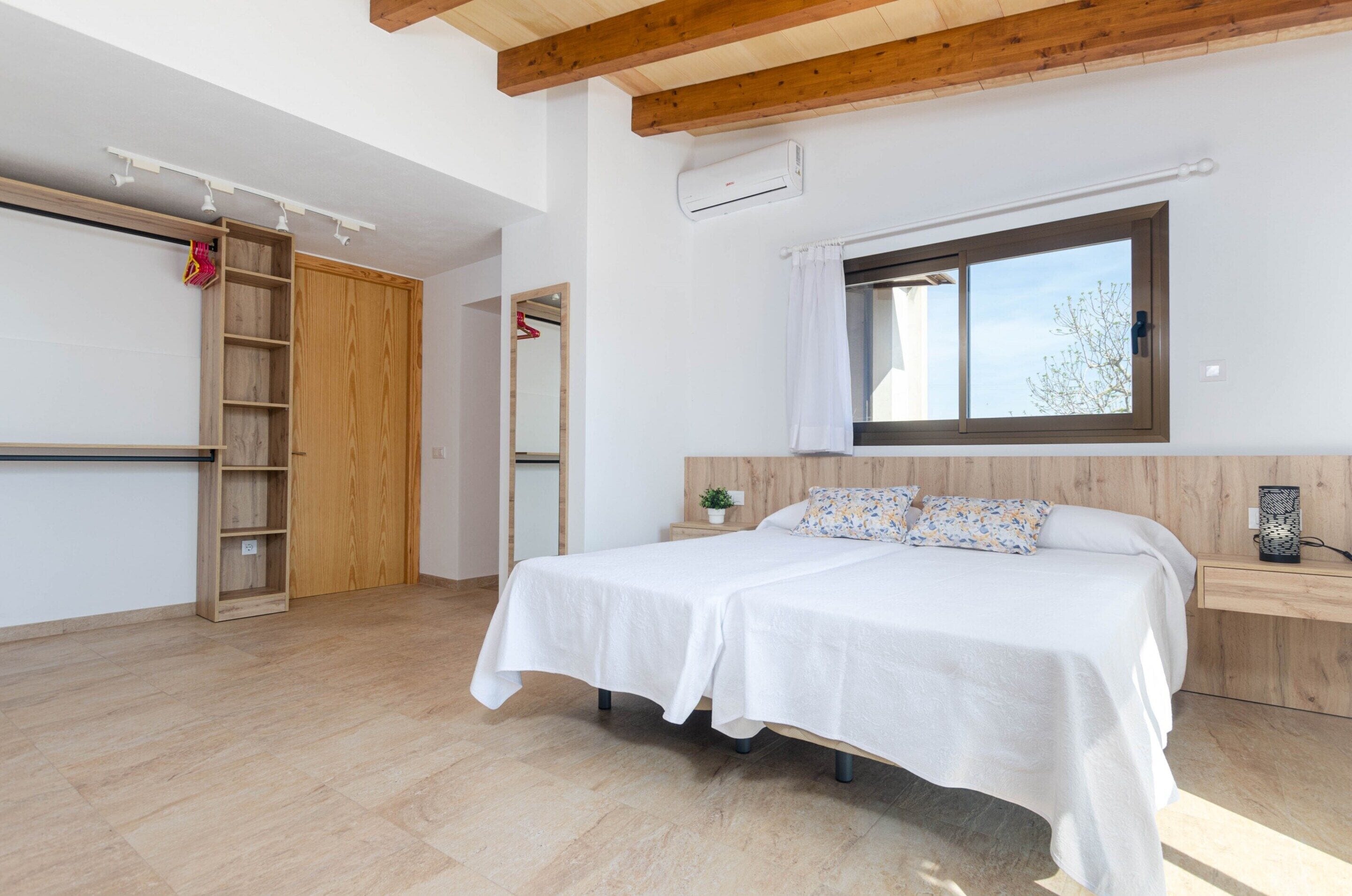 Villa | 1 dormitorio, tabla de planchar con plancha, mobiliario individual