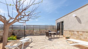 Villa | Outdoor dining - Villa in Tranquil Location (Muro)