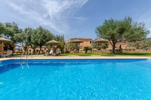 Villa | Pool | Outdoor pool - Villa in Campos With Pool (Campos)