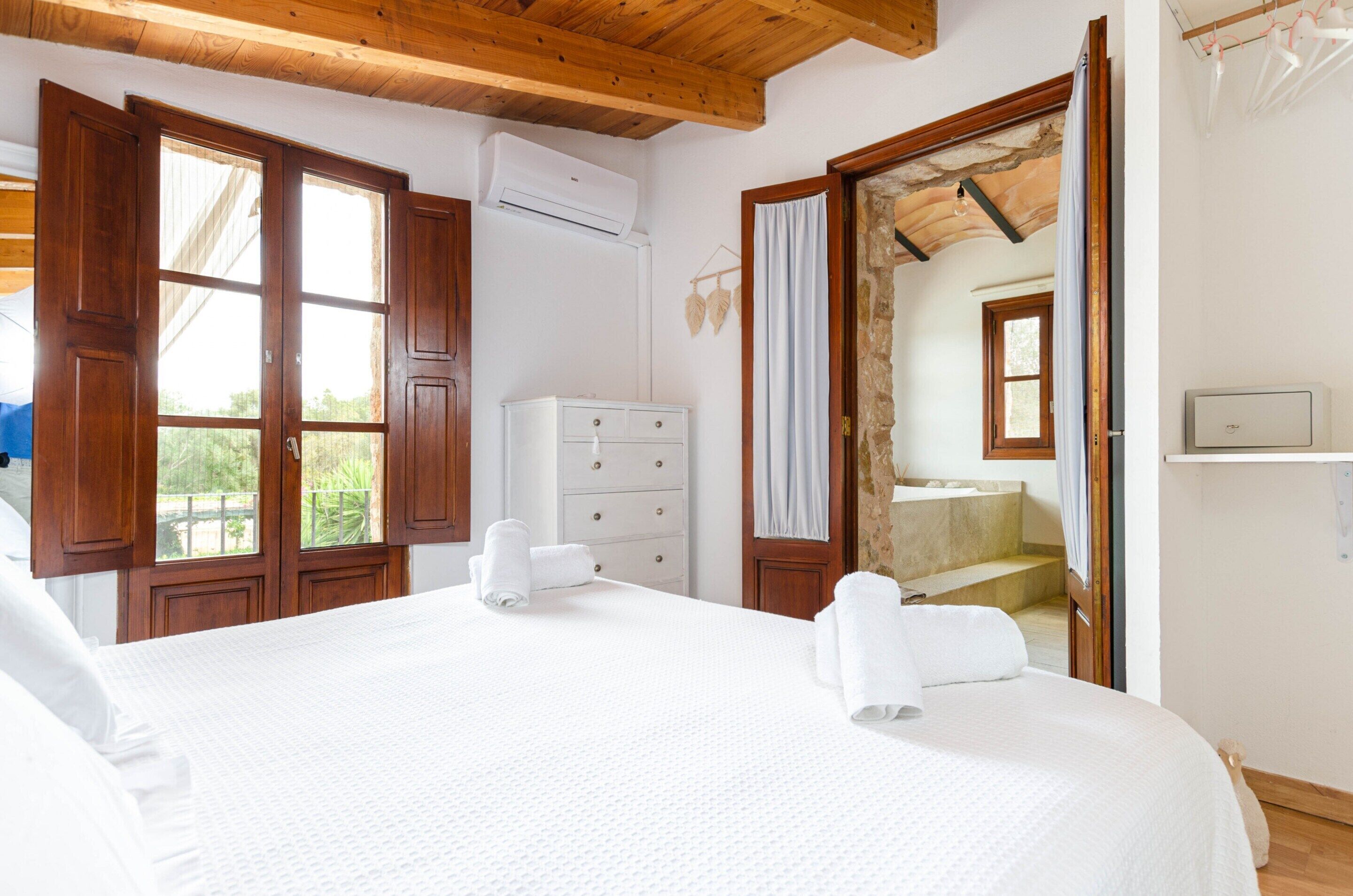Vila | 3 kamar tidur dan dilengkapi dengan perabotan berbeda-beda