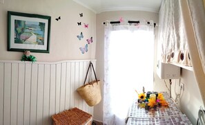 House | Tempat makan