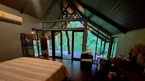 1 Schlafzimmer, hochwertige Bettwaren, kostenloses WLAN