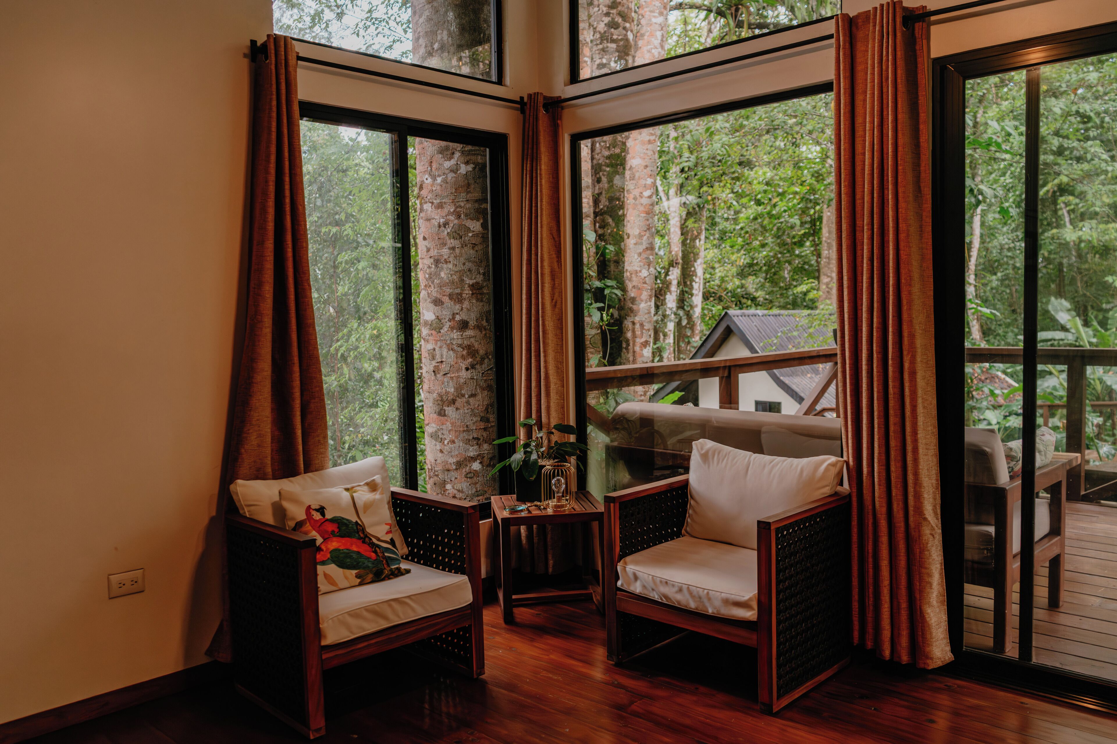 Premium Cabin, Garden View | 1 bedroom, premium bedding, individually decorated