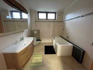 Jabón y papel de baño