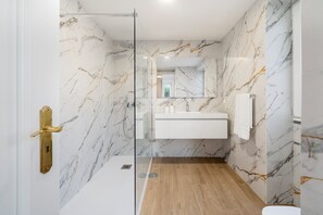 風筒、提供毛巾