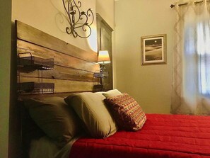 1 Schlafzimmer, Schreibtisch, Bügeleisen/Bügelbrett, WLAN