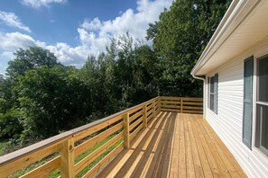 Property grounds - Relax at Spivey Chateau Central Asheville, NC (Asheville)