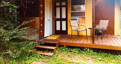 Cozy Cabin Style Bungalow House, Durham, NC
