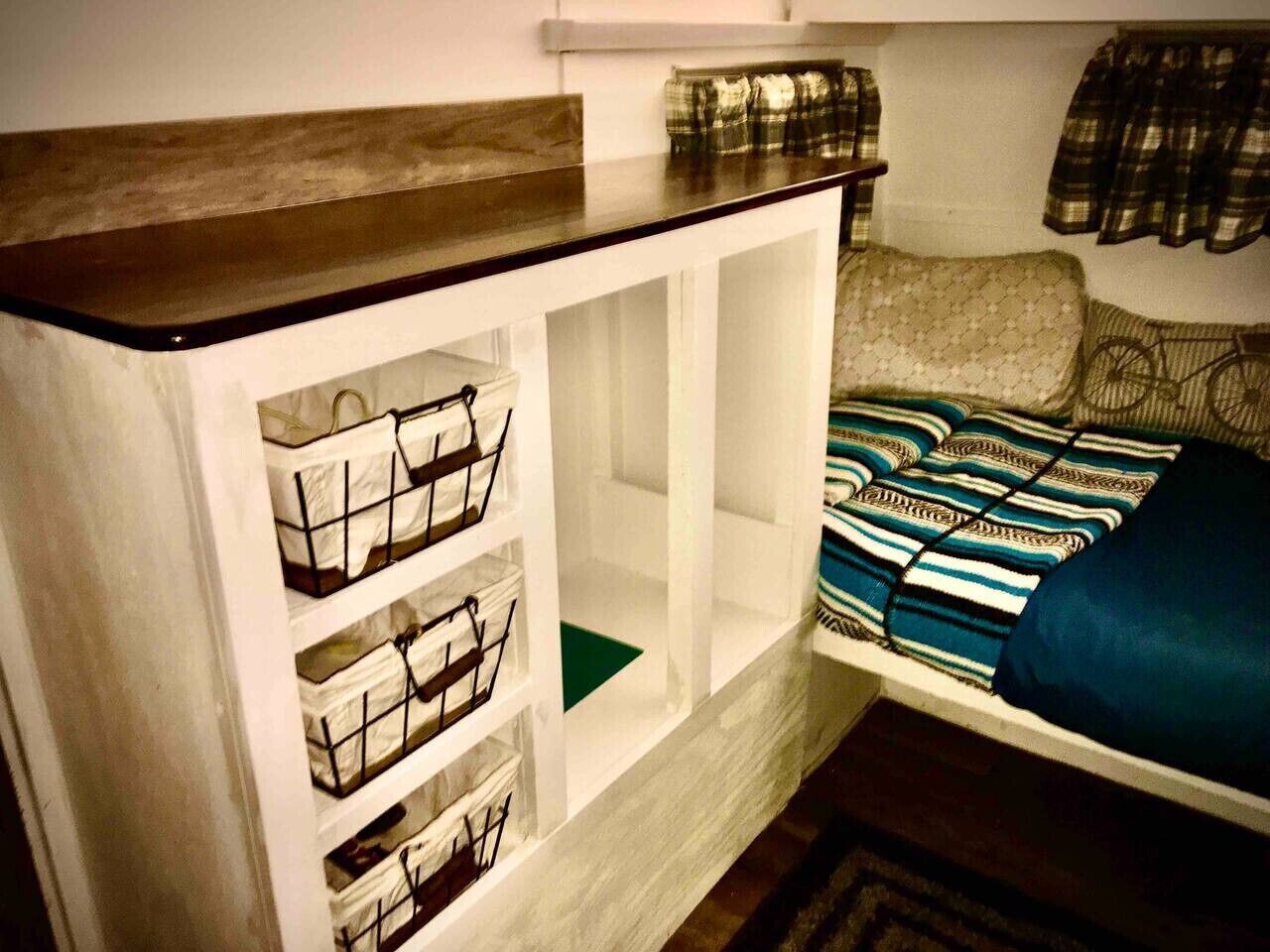 1 chambre, bureau, fer et planche à repasser, Wi-Fi