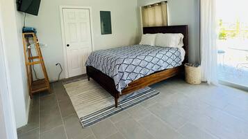 1 chambre, fer et planche Ă repasser, lit parapluie, Wi-Fi