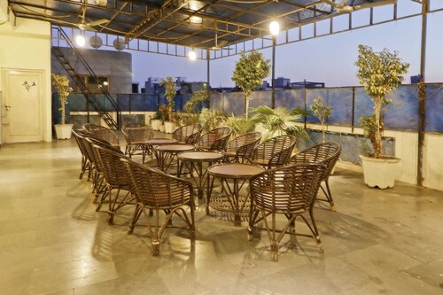 Hotel Holy City