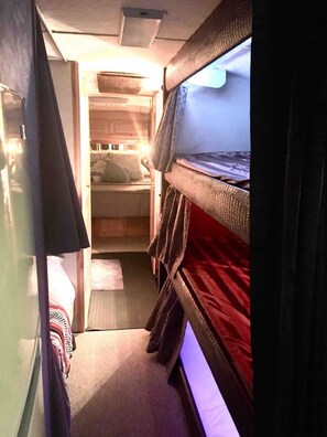 1 Schlafzimmer, Schreibtisch, Bügeleisen/Bügelbrett, WLAN