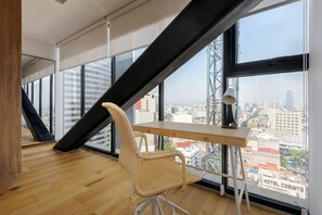 1 chambre, fer et planche à repasser, draps fournis