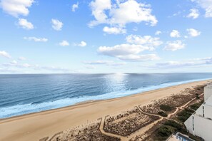 Beach - Plaza 1609 by Seaside Vacations & Sales (Ocean City)