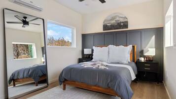 2 bedrooms, desk, iron/ironing board, free WiFi