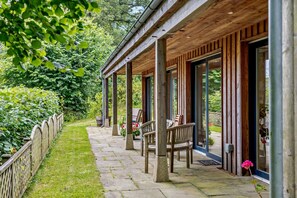 Terrace/patio - 3 Bed in Dartington (oc-b30033) (Dartington)