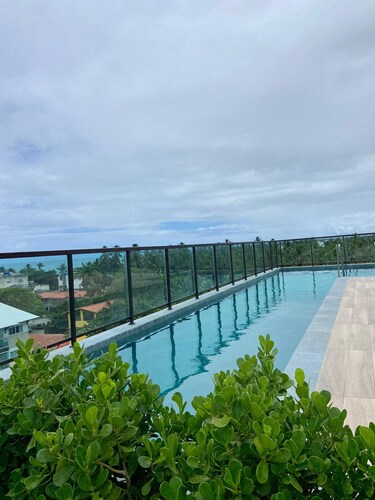 Flat a 120 metros das Piscinas Naturais