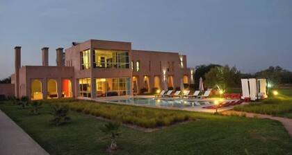 Villa Sylana 2 Pools Tennis Court Hammam