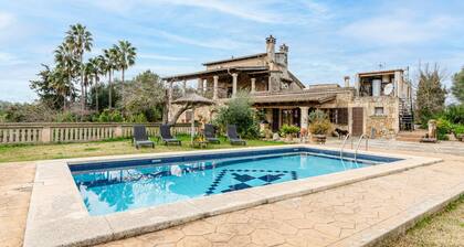 Welcoming Apartment With Private Pool