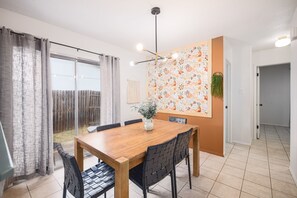 Dining - Quiet 2BR Retreat | Near UT & The Domain (Austin)