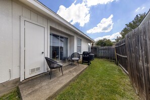 Terrace/patio - Quiet 2BR Retreat | Near UT & The Domain (Austin)