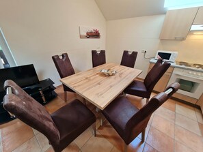 Apartment | Living room - Apartment With Mountain & Slope View (Bad Kleinkirchheim)
