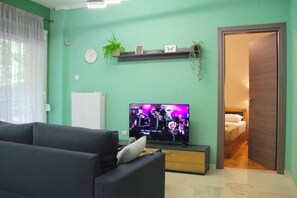 Living area - Ursa Minor
(Thessaloniki)