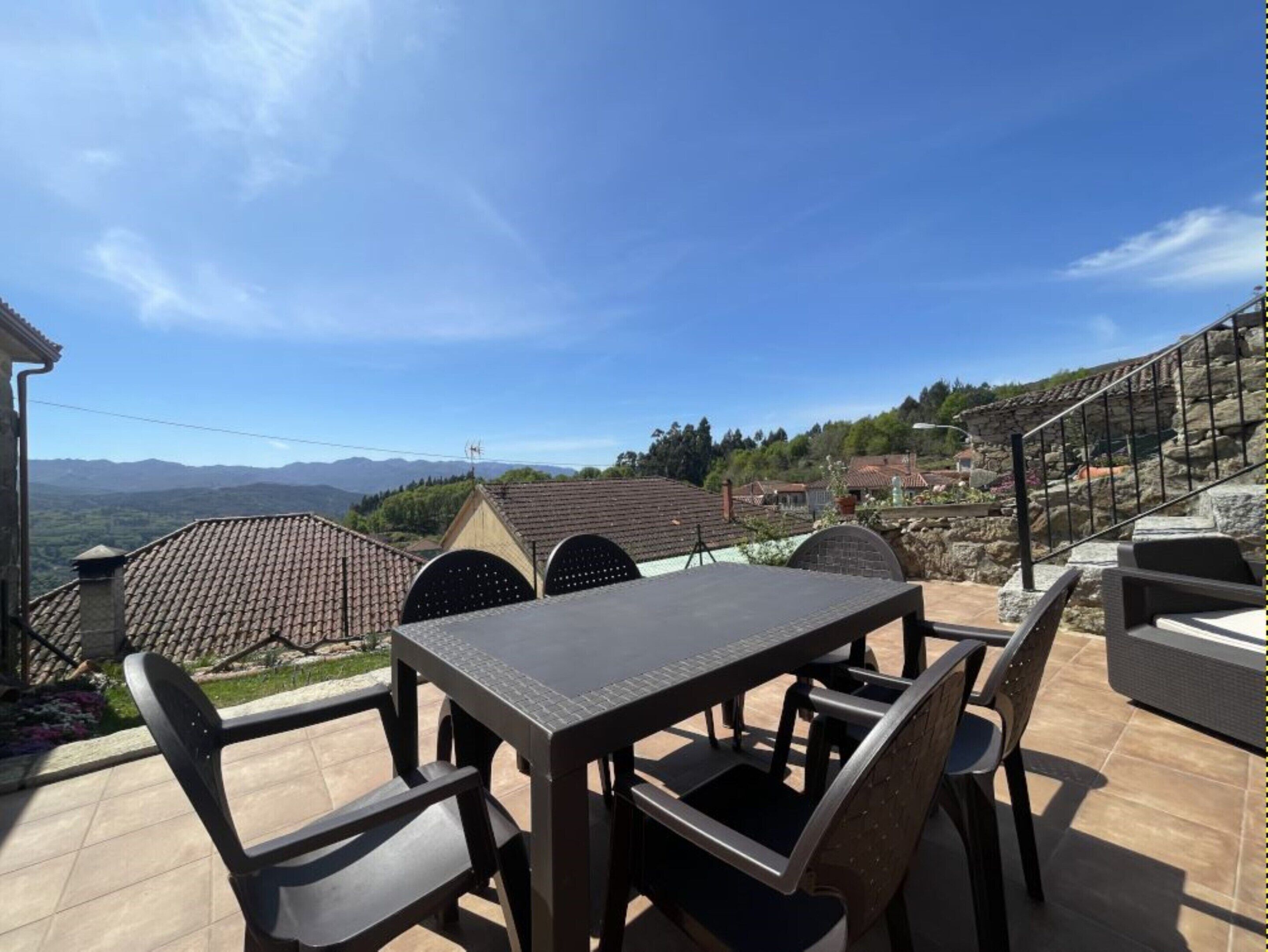 Villa | Outdoor dining