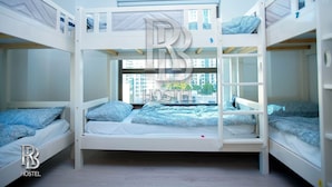 Deluxe Shared Dormitory, Marina View | WiFi (free) - RB Hostel (Dubai)