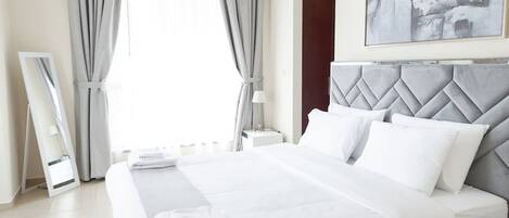 1 bedroom, iron/ironing board, travel cot, free WiFi