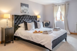 3 Schlafzimmer, Reisekinderbett, kostenloses WLAN, BettwÀsche