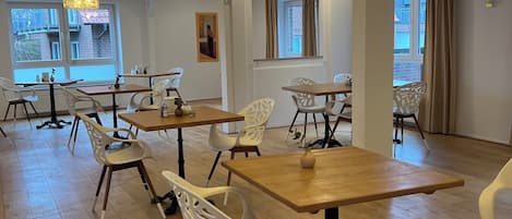 Daily buffet breakfast (EUR 12.00 per person)