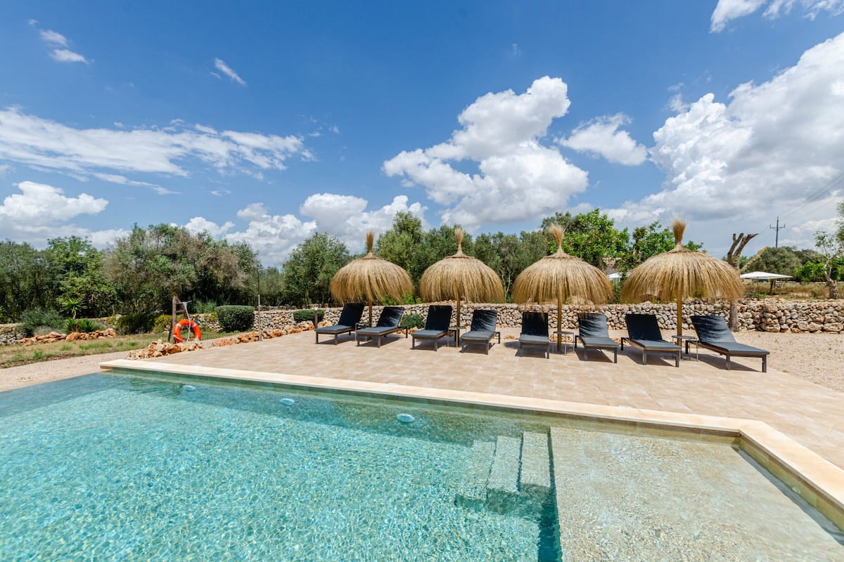 House | Pool