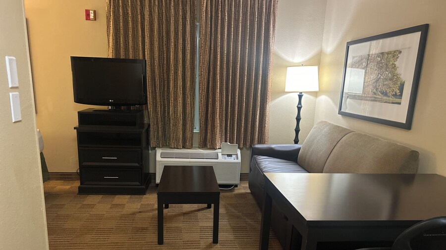 MainStay Suites Washington Dulles Airport