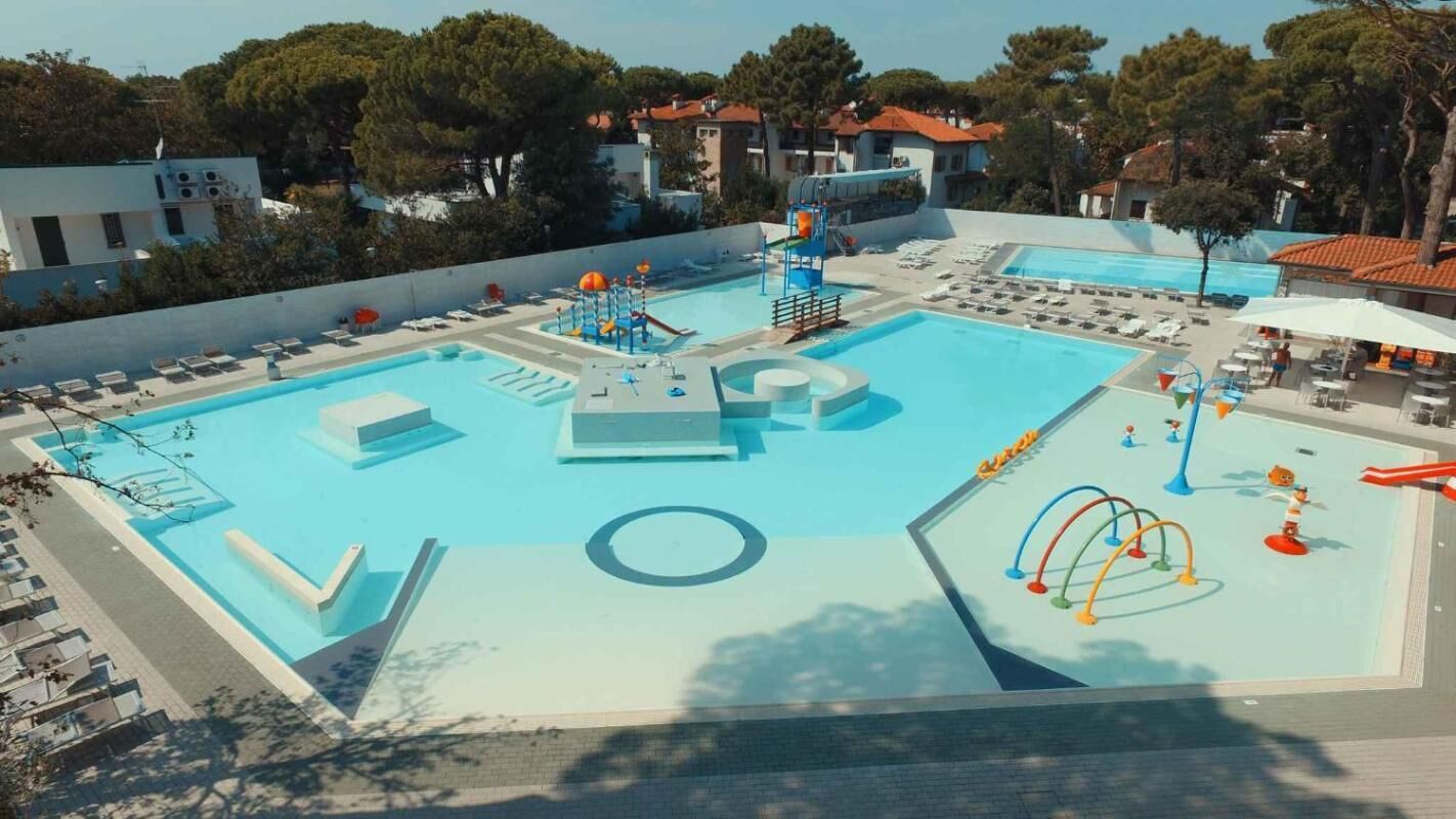 Casa mobile, 2 camere da letto, terrazzo | Piscina | Piscina all'aperto