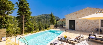 Villa Hill View Ena - One Bedroom Villa, Sleeps 4