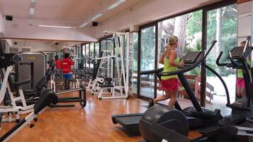 Mobile Home, 2 Bedrooms, Terrace | Fitness studio