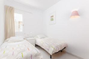 3 bedrooms, individually furnished, iron/ironing board - Property With Stunning Views (Santa Margalida)
