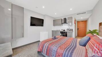 Apartment | 1 bedroom, free WiFi, bed sheets