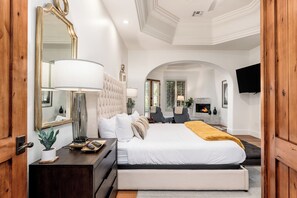 5 Schlafzimmer, Bügeleisen/Bügelbrett, Reisekinderbett, kostenloses WLAN