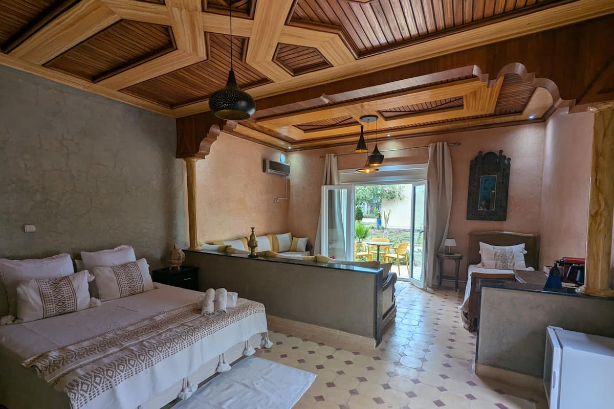 Suite Deluxe, bagno in camera (Toubkal) | 2 camere, minibar, una cassaforte in camera, insonorizzazione