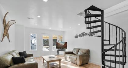 New listing! Incredible Park City location! Remodeled 3br, 2ba + huge loft