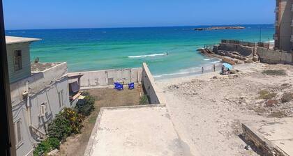 Hot romantic agmista beach flat