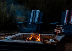 Fireplace - The Liney Moon (Dripping Springs)