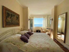 4 Schlafzimmer, Bügeleisen/Bügelbrett, WLAN